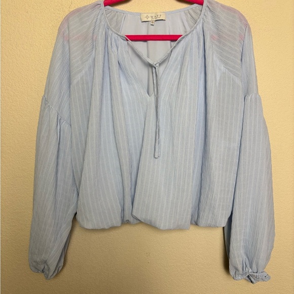 Wayf Pastel Blue Crepe Textured Long Blouson Sleeve Bubble Hem Cropped Blouse L - Picture 2 of 10